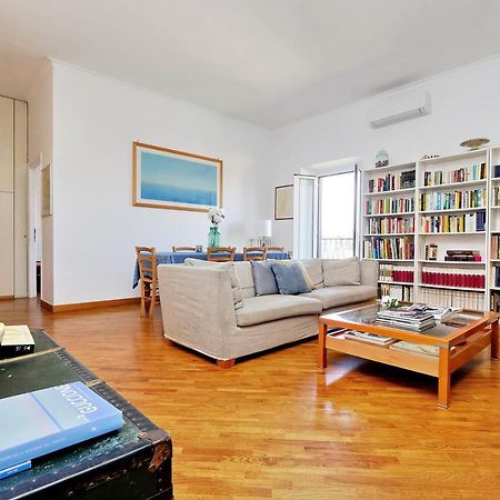 Pompeo Magno Apartment Rome Bagian luar foto
