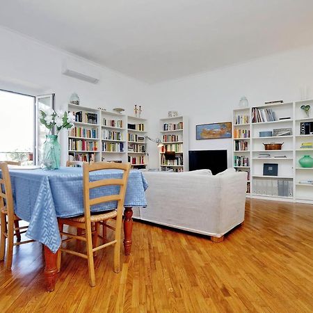 Pompeo Magno Apartment Rome Bagian luar foto