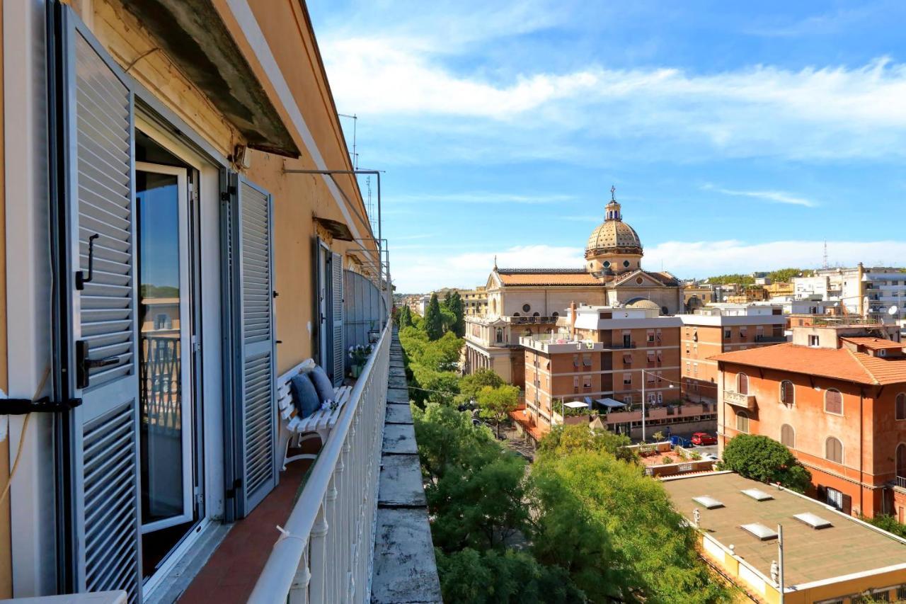 Pompeo Magno Apartment Rome Bagian luar foto