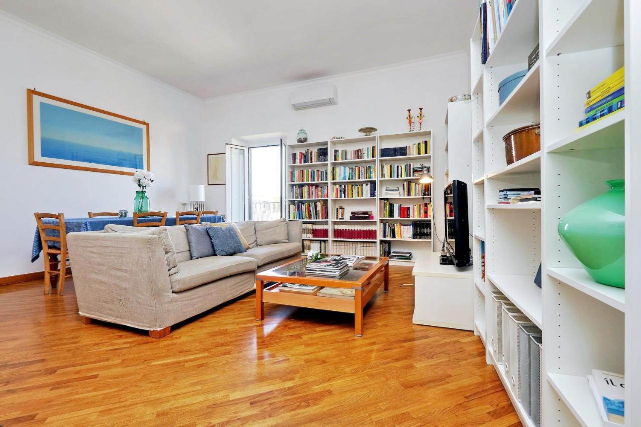 Pompeo Magno Apartment Rome Bagian luar foto